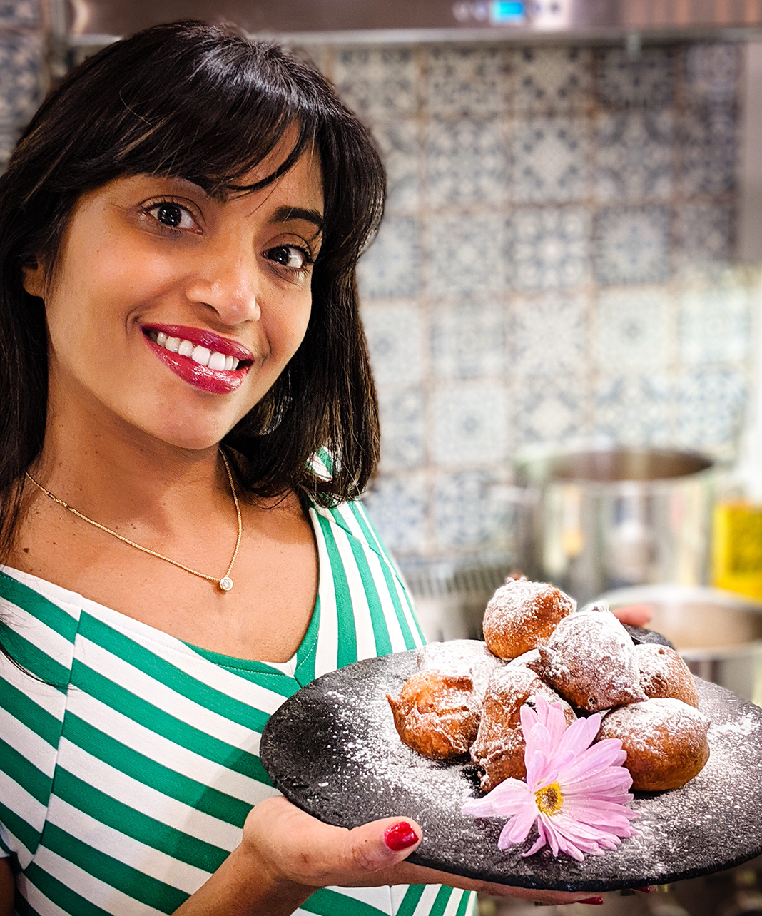 Gul Gula (Guyanese Fried Donuts)